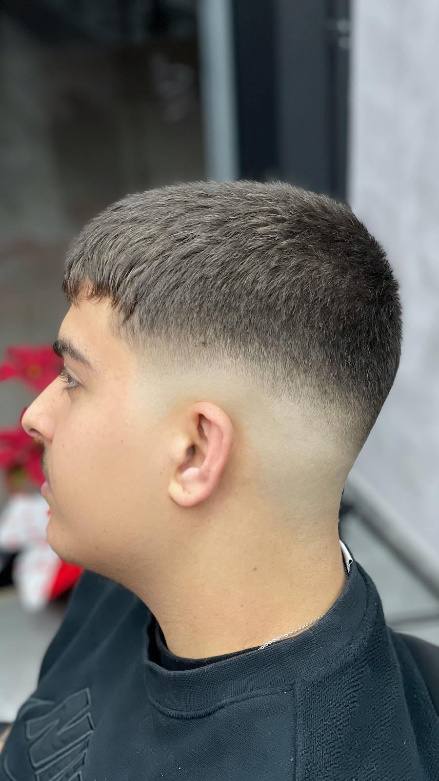 Taglio fade realizzato da Endi Red BarberShop ad Anzio