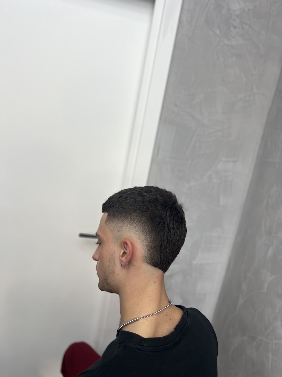 Taglio capelli da Endi Red BarberShop